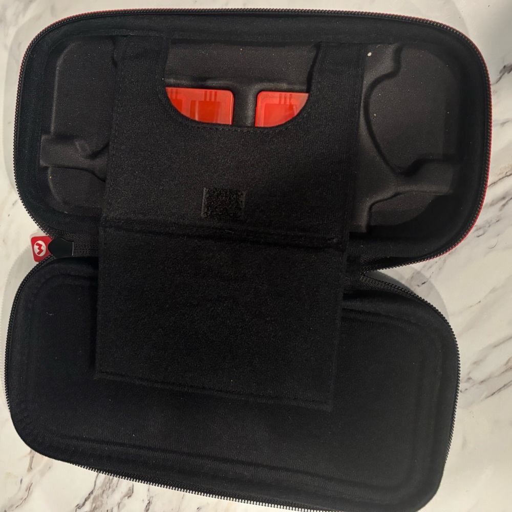 Mario Kart Nintendo Switch Carrying Case - Picture 2 of 3